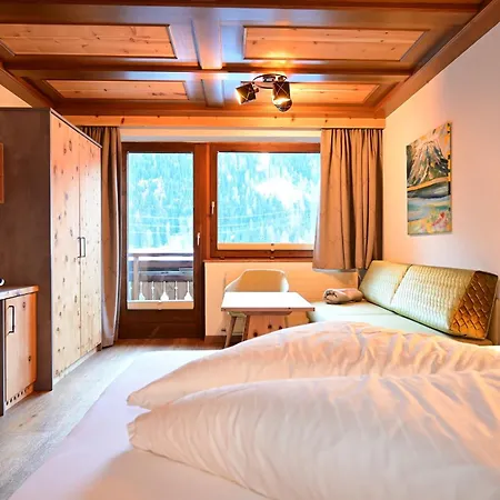 Dz Komfort Apartment *